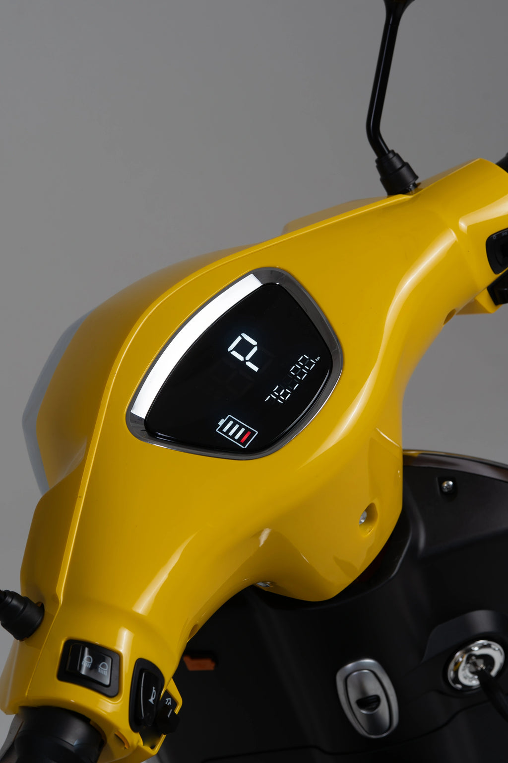 color:yellow | Jiskra Rosa žlutý elektroskútr řídítka LCD tachometr digitální displej